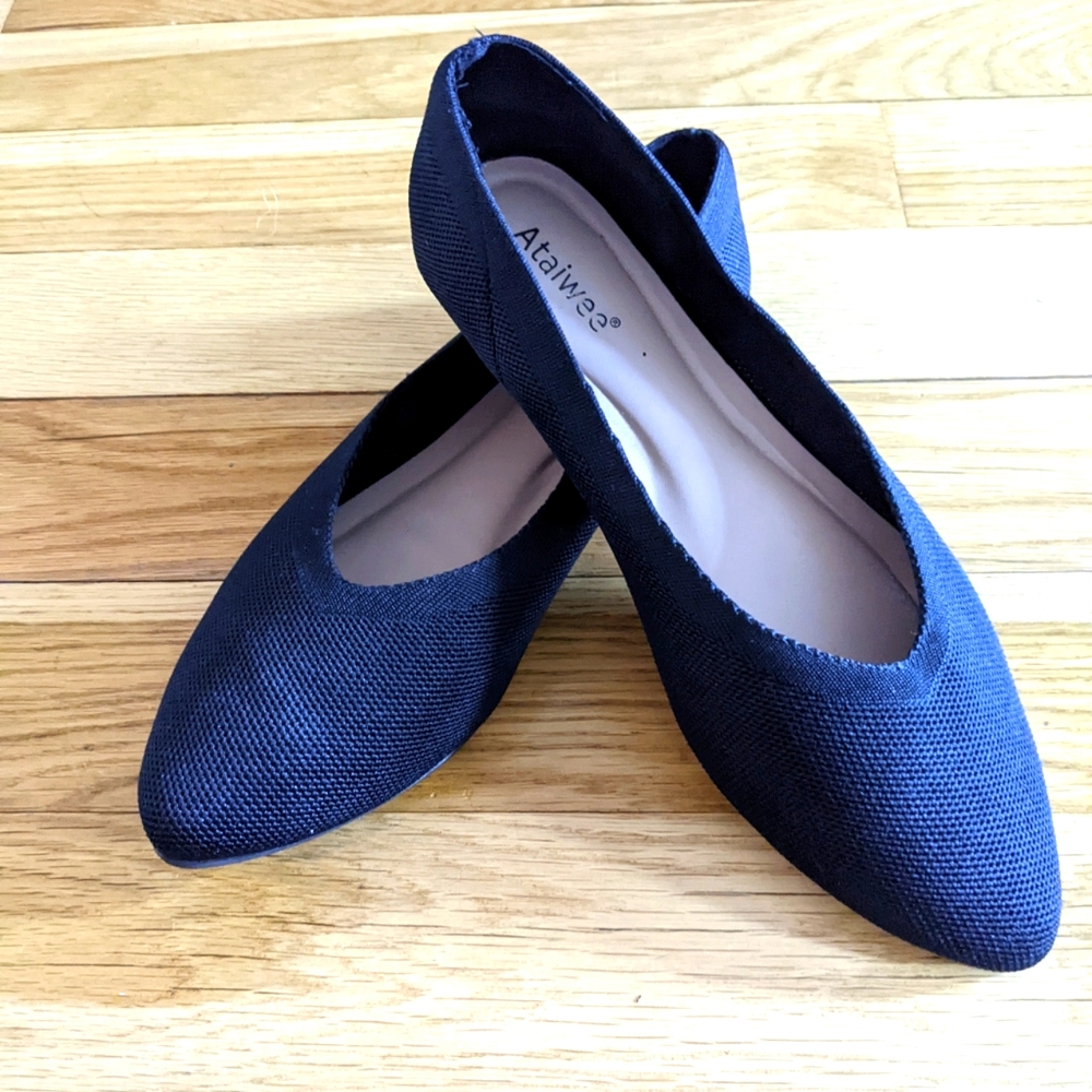 Black flats